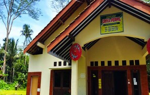 Façana frontal de l'allotjament