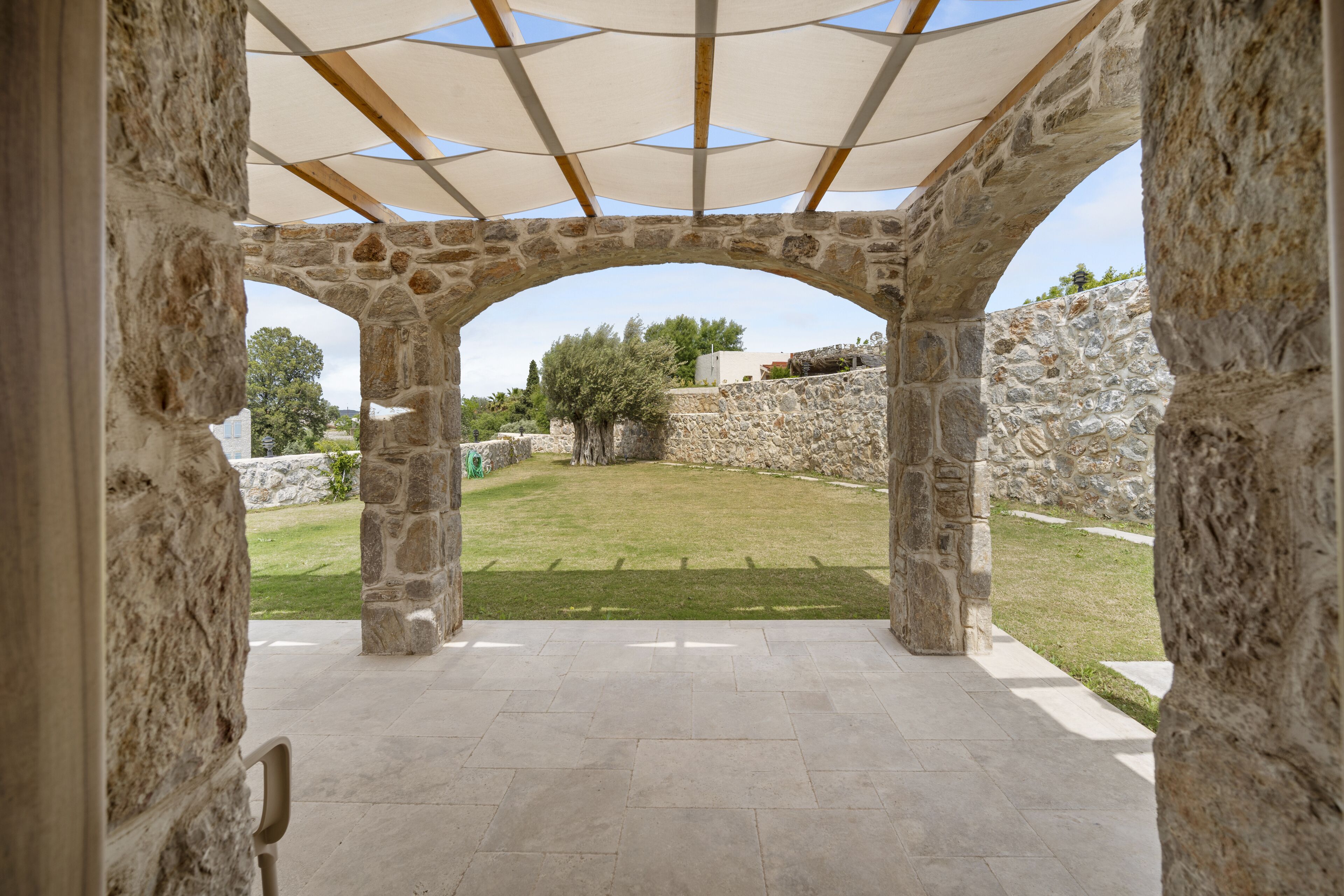 premium room, non smoking, garden view | 1 bedroom, premium bedding, in-room safe, desk