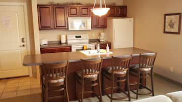 Kondominium, 1 kamar tidur | Dapur pribadi