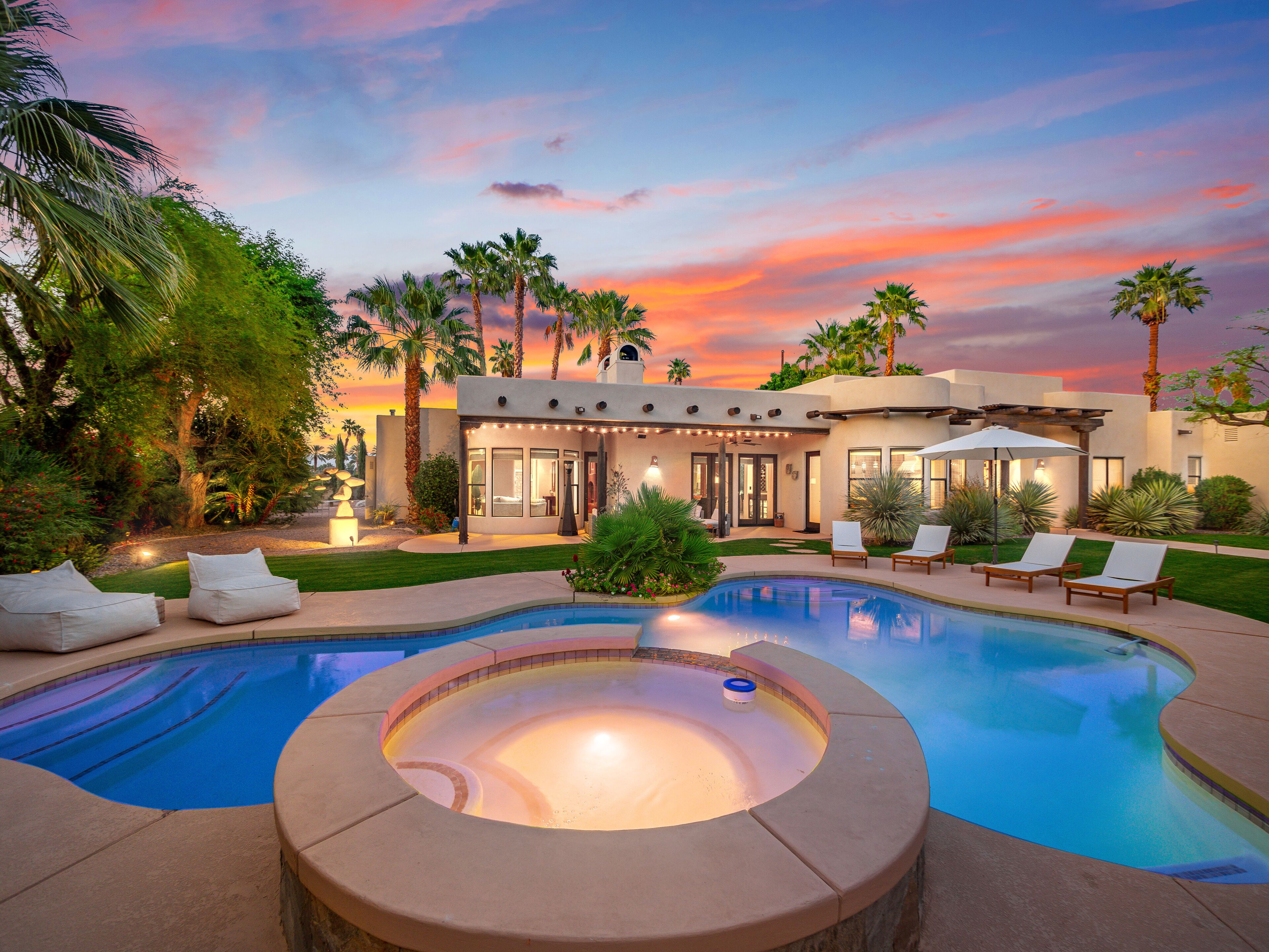 STUNNING COACHELLA ESTATE