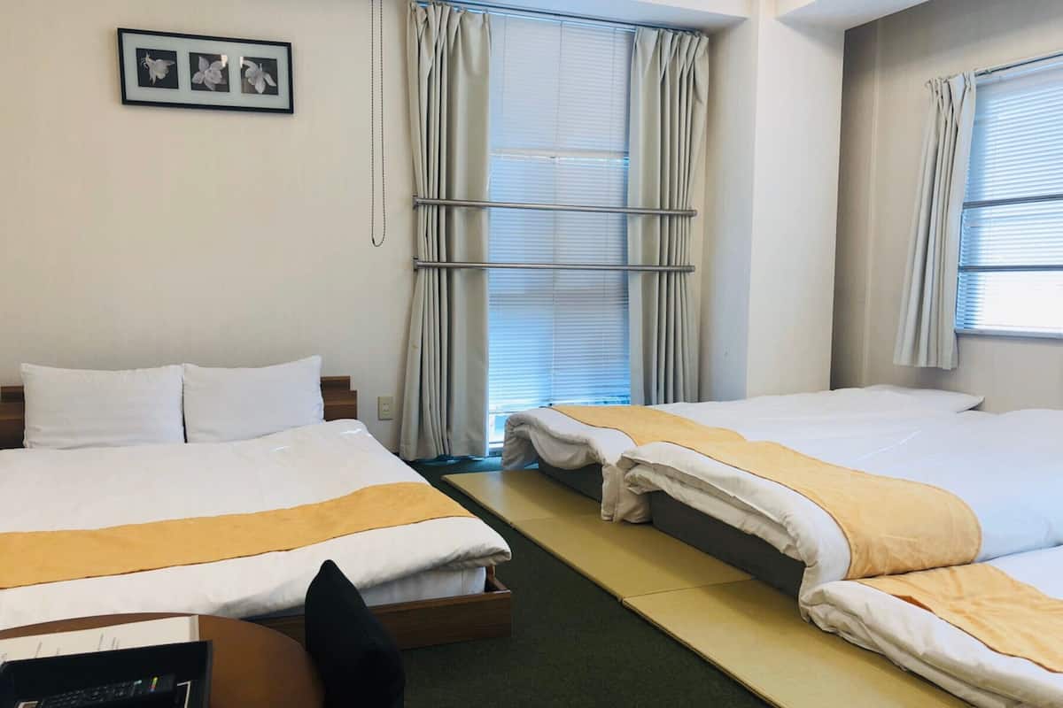 Basic Room | Free WiFi, bed sheets