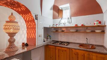 Réfrigérateur, plaque de cuisson