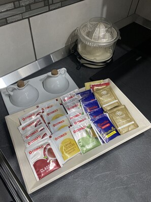 Dusche, Haartrockner, Bidet, Handtücher