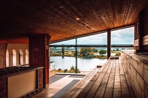 Bastu, ångbastu, 3 behandlingsrum och massage