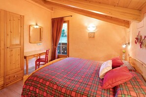 1 bedroom, free WiFi, bed sheets