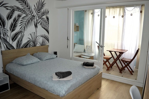 Le Levant - Avec Loggia - à 20m de la Plage