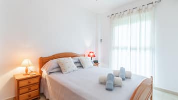 3 quartos, ferros/tábuas de passar roupa, Wi-Fi de cortesia