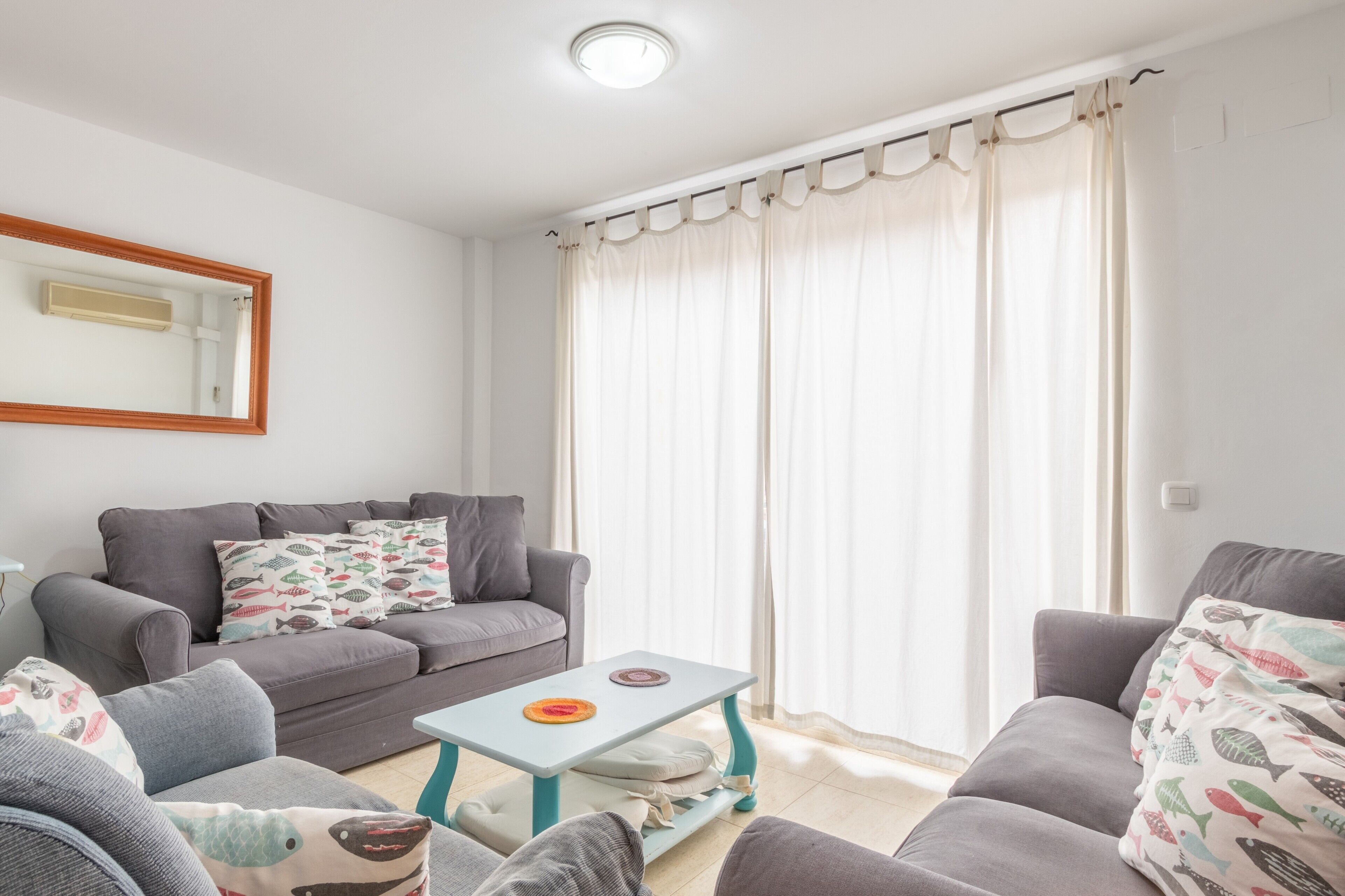 Lecteur de DVD, chaîne hi-fi