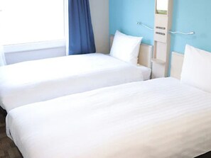 Individueel gedecoreerd, een bureau, een laptopwerkplek