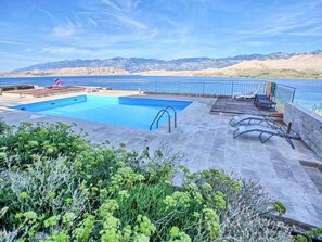 Apartment (One Bedroom Apartment with Balcony an) | Pool