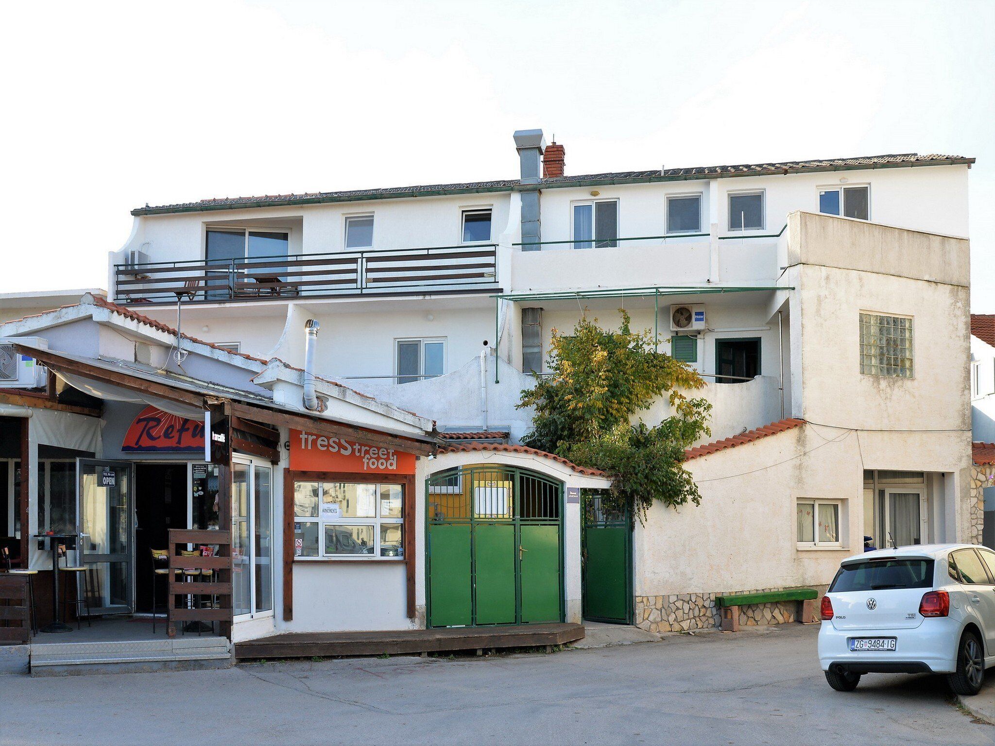 アパートメント (One bedroom apartment with Balcony an) | 航空写真