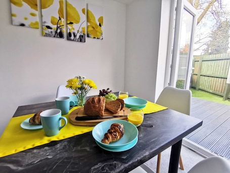 Speisen. Great location Holiday Home in Driffield