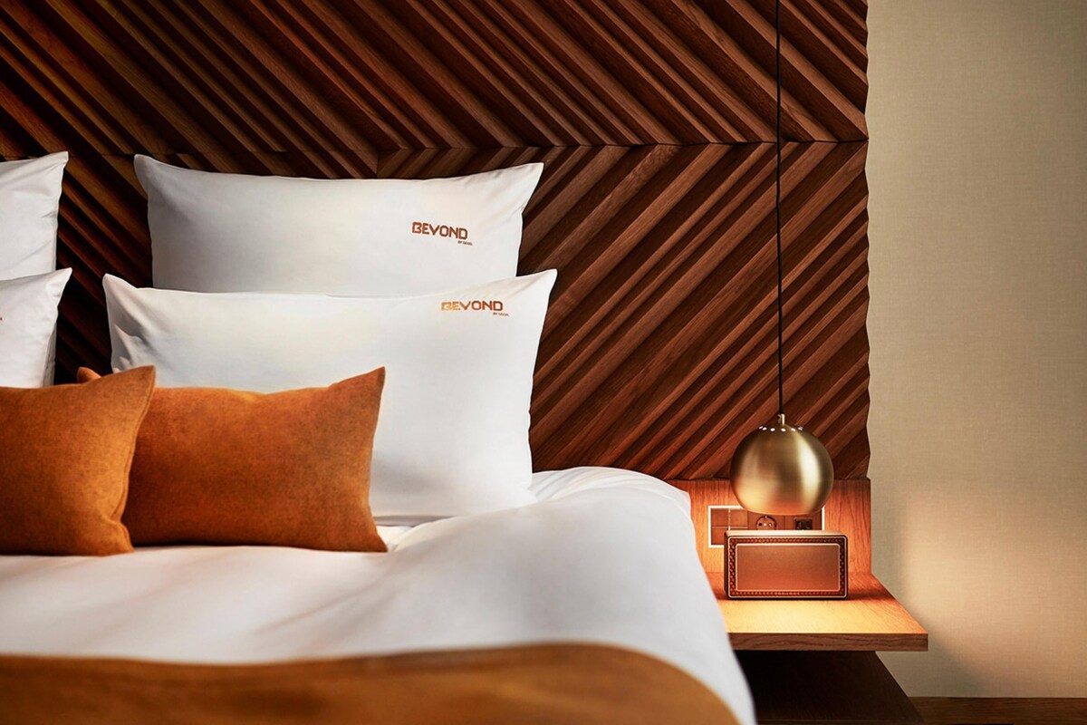 Egyptian cotton sheets, premium bedding, down comforters