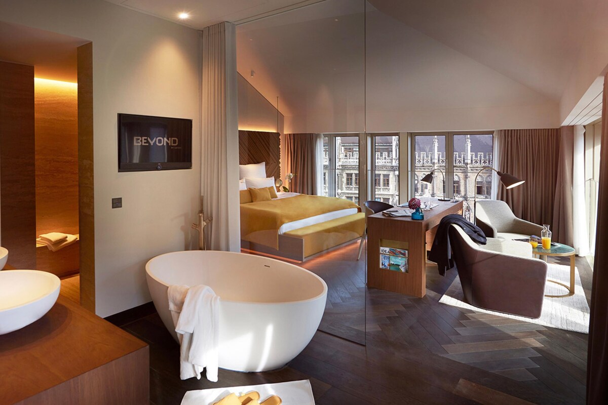 Suite (View)