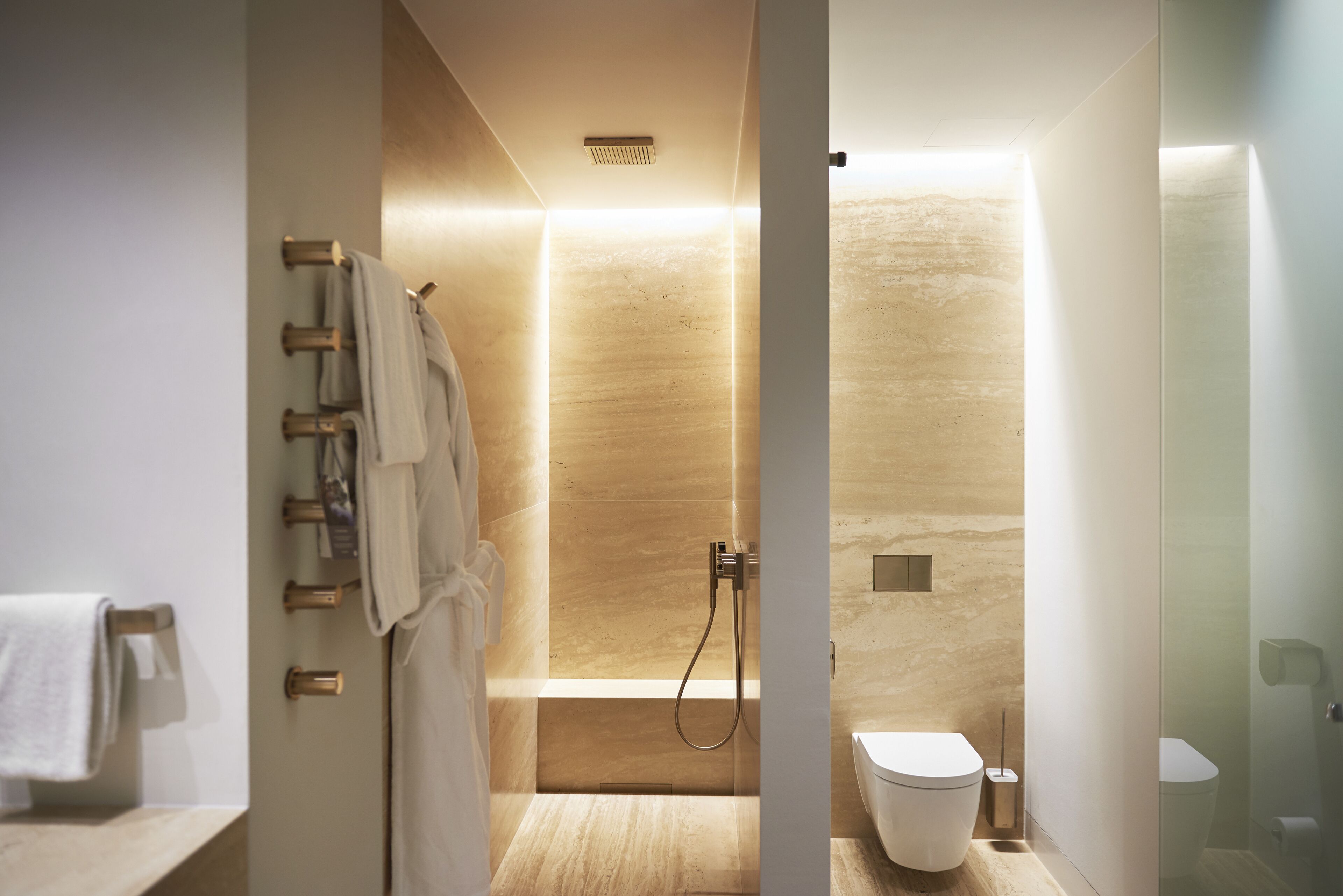 Foto - BEYOND by Geisel