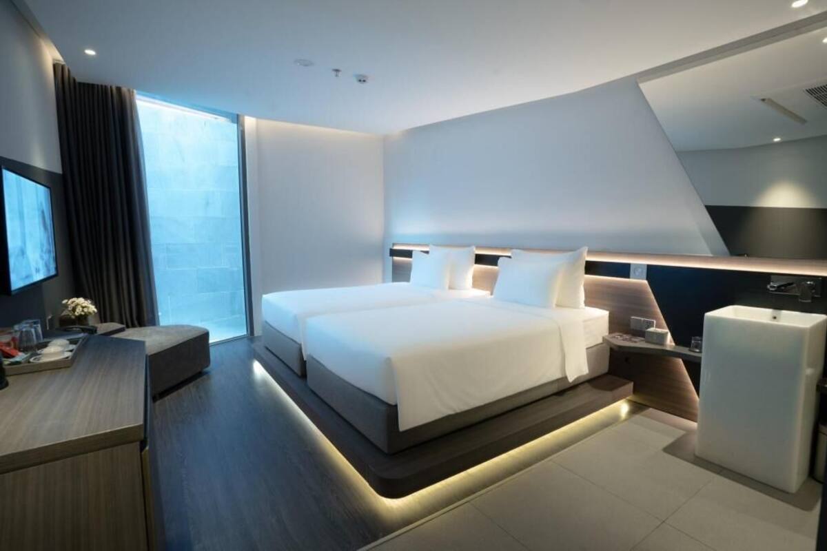 Premium bedding, memory-foam beds, minibar, soundproofing
