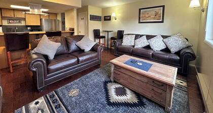 Mountain Townhome in Downtown Driggs, Minutes from Grand Targhee