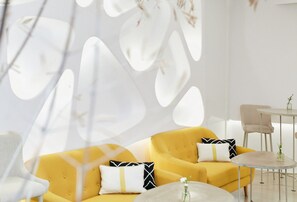 Lobby-Lounge