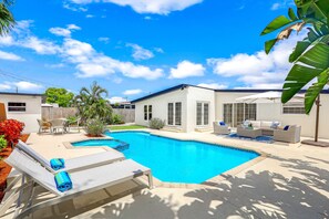 Outdoor pool, a heated pool