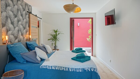Habitación doble Deluxe | Ropa de cama de alta calidad y camas Select Comfort 