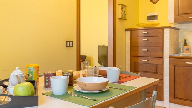 Dining - Omas Haus suitable for families (Toscolano Maderno)