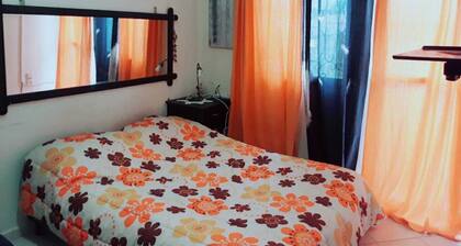 Room-nadia Hostel With Lounge Terrace