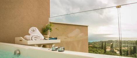 Apartamento, 1 quarto, sacada, vista para a cidade | Banheiro