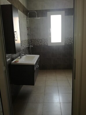 Apartment, 2 Bedrooms, Smoking, Balcony | Bathroom - 1 km From Mansoura Kélibia Beach (Kelibia)