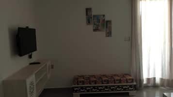 Appartement, 2 slaapkamers, roken, balkon | Woonruimte | Boeken