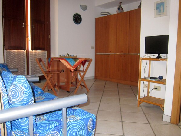 Interior - Nice Studio in the Historic Center (Lipari)