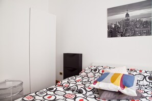 Shared Dormitory, 1 Bedroom, Balcony | 1 bedroom