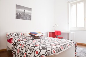 Shared Dormitory, 1 Bedroom, Balcony | 1 bedroom