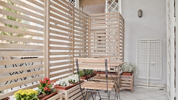 Gemeinsamer Schlafsaal, 1 Schlafzimmer, Balkon | Unterkunftsgelände