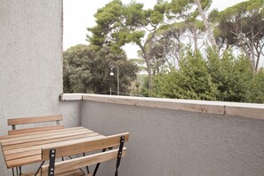 Shared Dormitory, 1 Bedroom, Balcony | Balcony - Kamchu Apartments Single Room Villa Ada 3 (Rome)