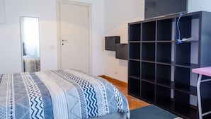 Shared Dormitory, 1 Bedroom, Refrigerator - Kamchu Apartments Double Room Piazza Bologna (Rome)