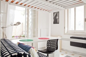 1 bedroom - Kamchu Apartments Single Room Villa Ada 5 (Rome)