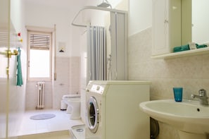 Shared Dormitory, 1 Bedroom, Refrigerator | Bathroom - Kamchu Apartments Room Piazza Bologna 1 (Rome)