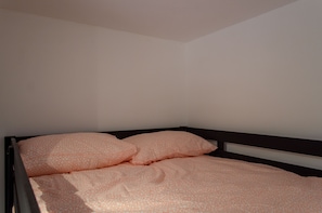 Shared Dormitory, 1 Bedroom, Balcony | 1 bedroom - Kamchu Apartments Room With Balcony Piazza Bologna (Rome)