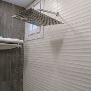 Apartamento, 2 quartos, acessível, lareira | Banheiro
