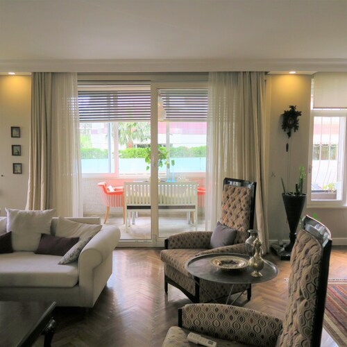 Modern Bohemian Apt 2 Bdr-fenerbahce-by The Sea