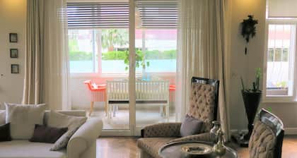 Modern Bohemian Apt 2 Bdr-fenerbahce-by The Sea