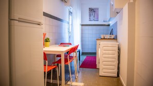 Unclassified image, 3 of 15, button - Kamchu Apartments Double Room Villa Ada 18 (Rome)