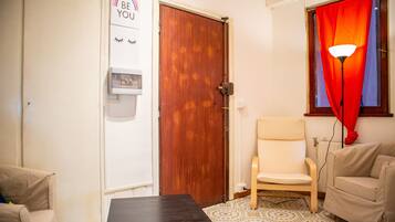 Gemeinsamer Schlafsaal, 1 Schlafzimmer, Kühlschrank | Flur