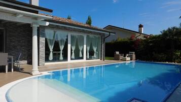 Villa, 3 Bedrooms, Private Pool, Garden View | Exterior