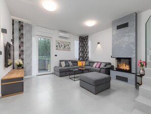 House, 3 Bedrooms, Accessible, Private Pool | Living area | TV - Villa D Pula 3-bedrooms Luxury Accomodation (Pula)