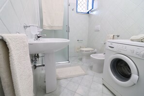 Villa, 2 habitaciones, para fumadores, patio | Baño