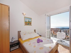 1 bedroom
