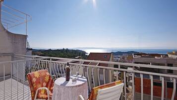 Apartment, 1 Bedroom, Balcony | Balcony