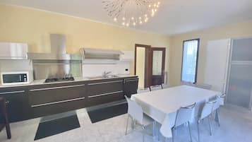 Microwave, dining tables