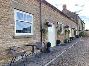 Cottage, 1 King Bed | Exterior